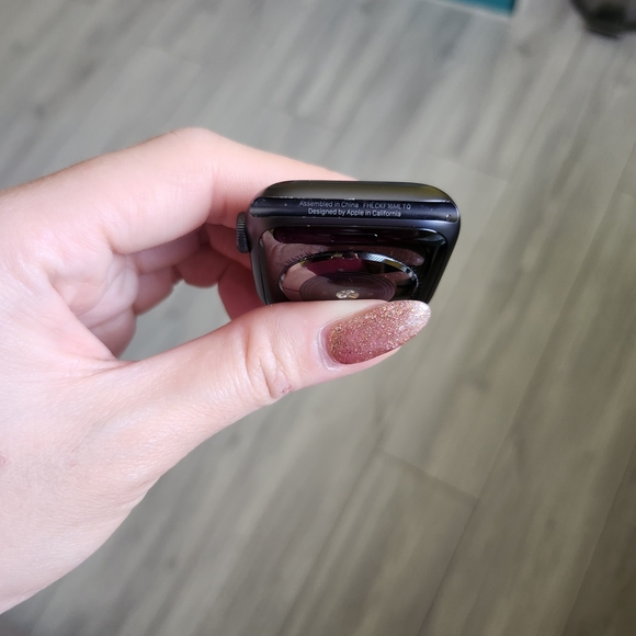 Apple Watch Series 5 - Picture 6 of 16